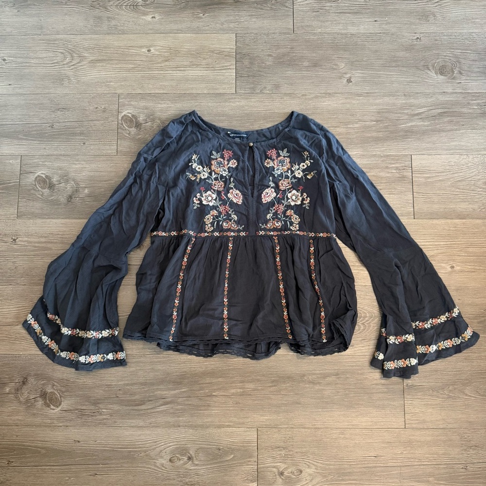 American Eagle Top